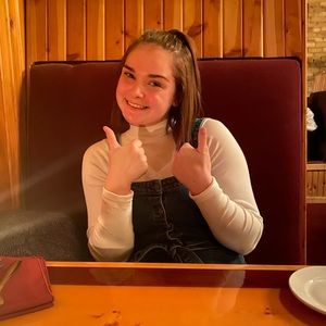 Meet your Posher, Amber